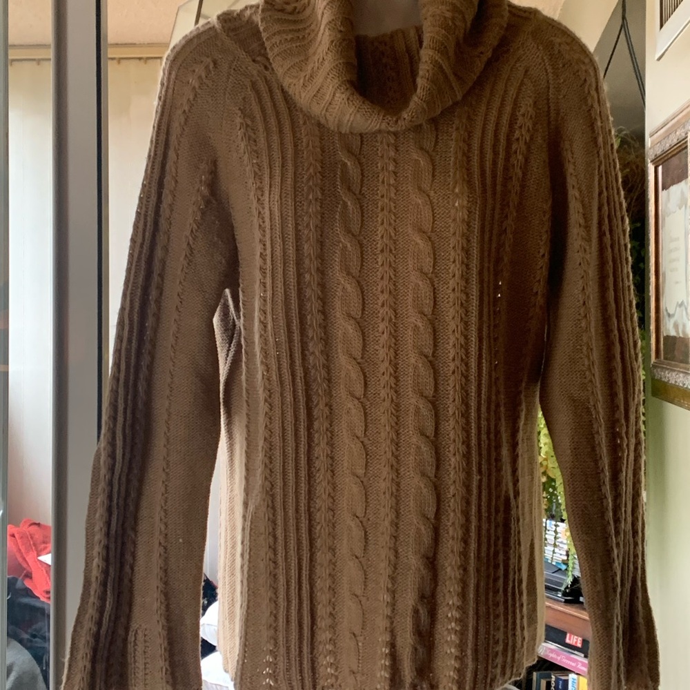 Italian Silvia Novelli Cozy Cable Knit Brown Sweater